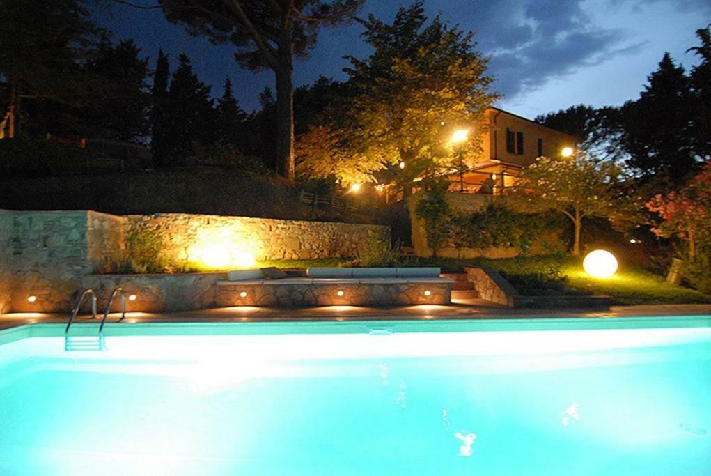 Stunning Country House Overlooking Tuscany Hills Lorenzana 外观 照片